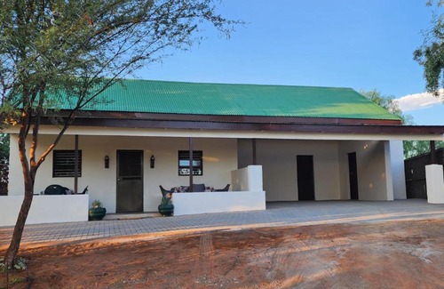 Thembelihle House | Bridge View