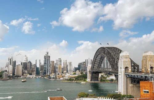 Kirribilli Apartment | Bridgeview - Luxury, World Class Harbour Views