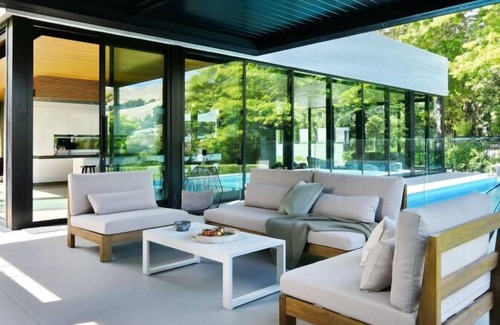 Heathcote Valley House | Bridle Path Retreat - Magical award-winning accommodation