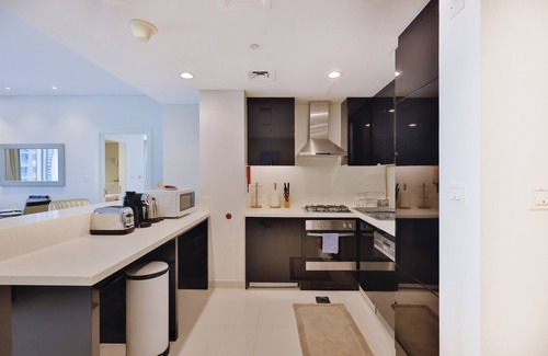 Business Bay Apartment | Bright 1 Bedroom at Water's Edge, Business Bay