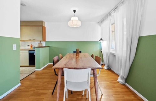 District 8 Apartment | Bright 1BR in Seefeld with Free Parking