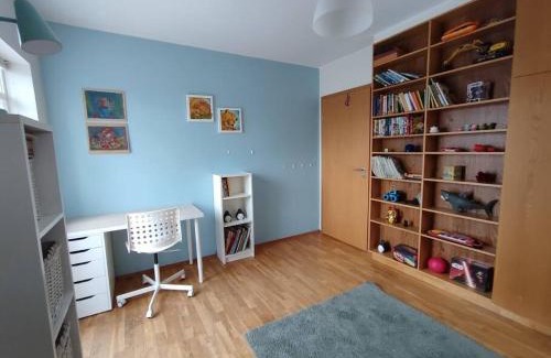 Teigar Apartment | Bright 2 Bedroom Apartment in Reykjavik