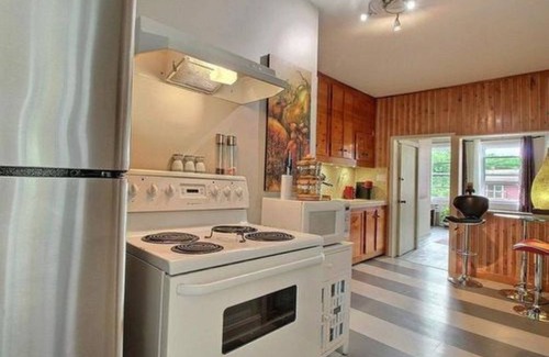 La Cite-Limoilou Apartment | Bright 2 bedroom apartment