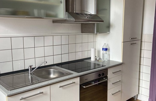 Vannes Apartment | Bright 2-room apartment 10 minutes' walk from port, station and town center