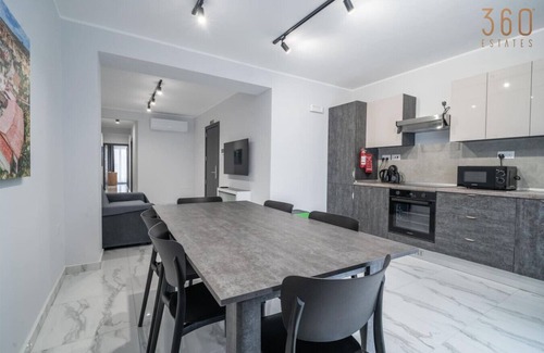 Il-Balluta Apartment | Bright 2BR home Near Sea with Ac's in St Julians