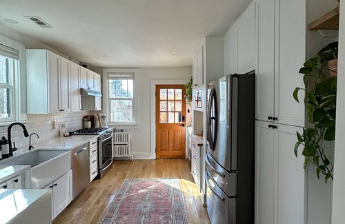 North Park Hill House | Bright and Charming Park Hill Bungalown