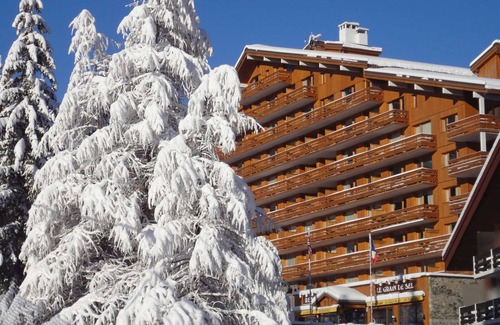 Meribel-Mottaret Apartment | Bright and Comfortable 3-Star Apartment in Méribel, Ski-In/Ski-Out