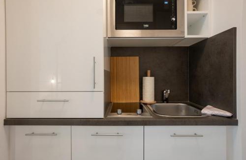 Weißgerber Apartment | Bright and cozy studio with a city view