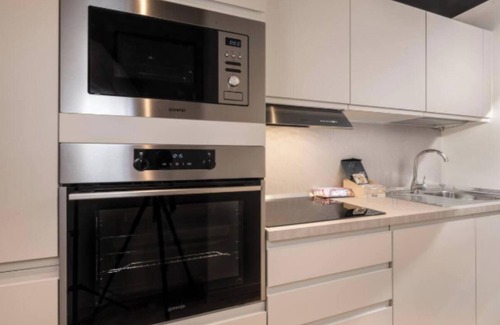 Milan Centre Apartment | Bright and Spacious Apartment Steps from Milan’s Iconic Landmarksn