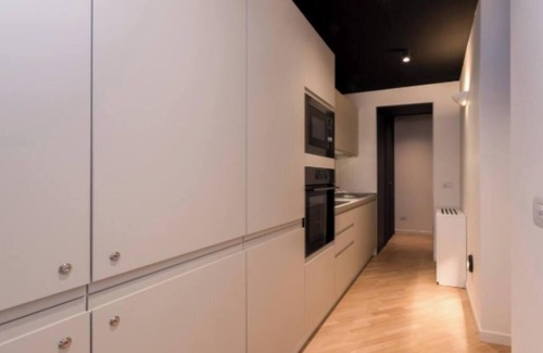 Milan Centre Apartment | Bright and Spacious Apartment Steps from Milan’s Iconic Landmarksn
