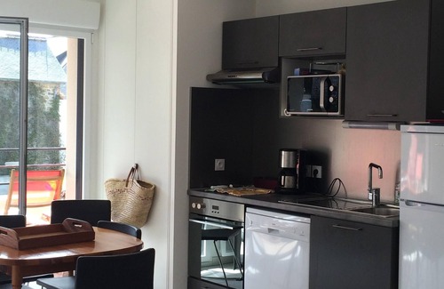 Pleneuf-Val-Andre Apartment | Bright apartment sea and shops a few steps, equipped as at home