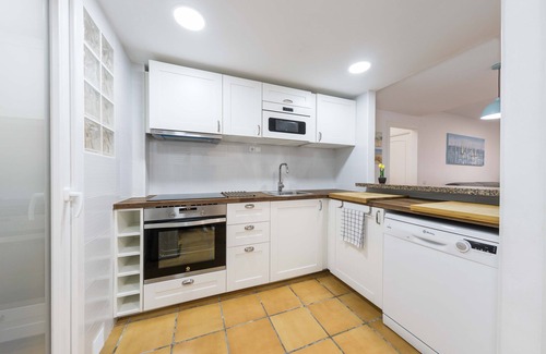 El Albir House | Bright apartment with a large pool near the mountains and the sea