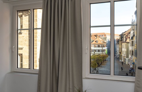 Ansbach Apartment | Bright apartment in the heart of Ansbach's Old Tow