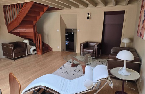 Nimes City Centre Apartment | Bright apartment in the historic heart of Nîmes