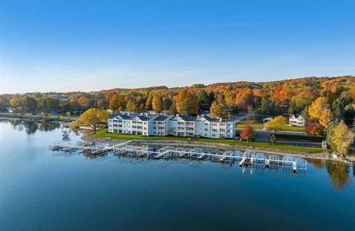East Jordan Condo | Bright, Beautiful, Newly Remodeled condo right on Lake nCharlevoix.