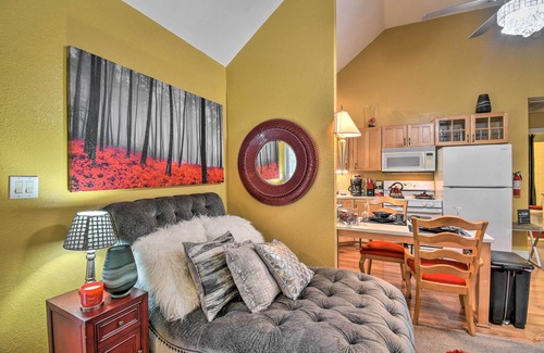 Western Branch North Cottage | Bright Chesapeake Home Near Shopping & Dining