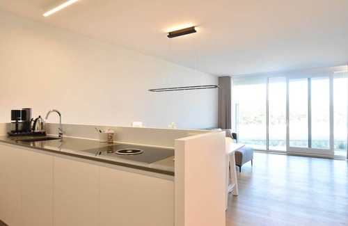 De Panne Apartment | Bright Coastal Family Escape