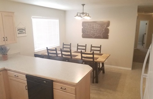 Green River House | Bright Comfortable Home in Green River, UT