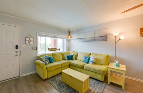 Admiral Estates Apartment | Bright Condo Half-Block to Cape May Beach!