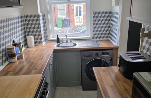 Chapeltown House | Bright & Cosy 2 bed House