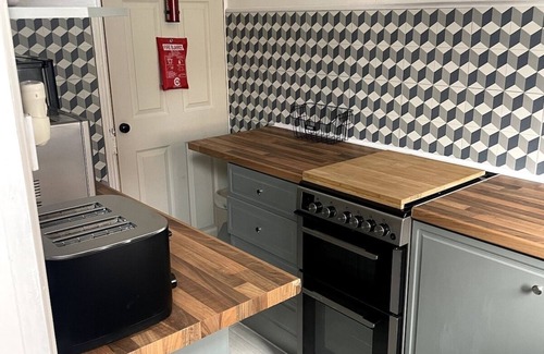 Chapeltown House | Bright & Cosy 2 bed House