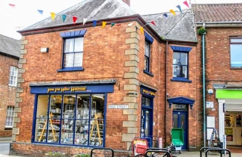 Shipston on Stour Apartment | Bright cozy apartment in North Cotswolds