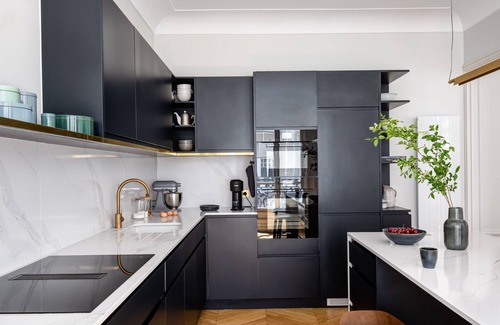 16th Arrondissement Apartment | Bright, elegant and newly refurbished family flat in the heart of Paris.