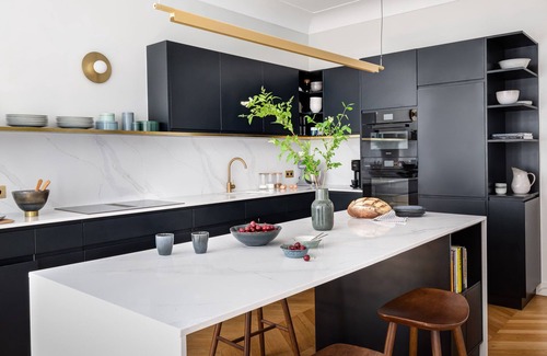 16th Arrondissement Apartment | Bright, elegant and newly refurbished family flat in the heart of Paris.