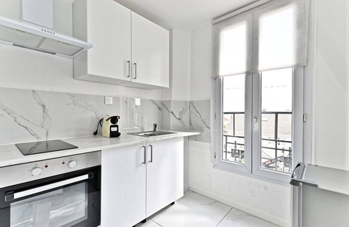 Gagny Apartment | Bright, friendly apartment