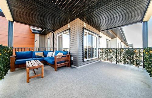Southwest Edmonton Apartment | Bright Luxe Condo, AC, Top Floor, King Bed, Balcony!