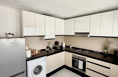 Tangier Apartment | Bright & Modern Apartment in the City Center – 6 Min Walk to the Bay