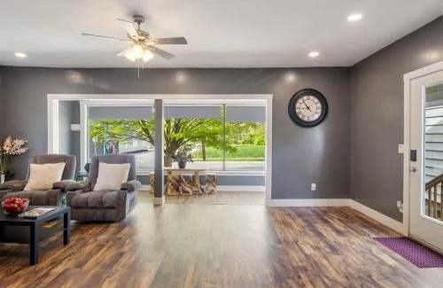 New Albany House | Bright New Albany Home 12 Mi to Churchill Downs