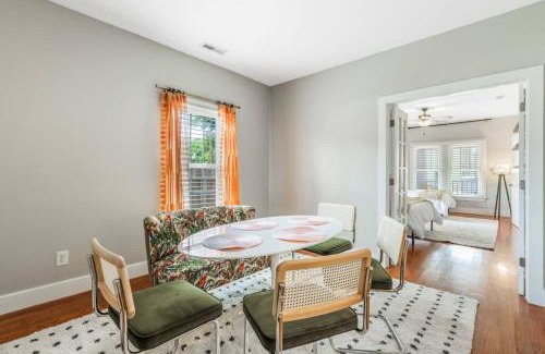 Downtown House | Bright + New - Fire Pit - Hammock - 3 bd