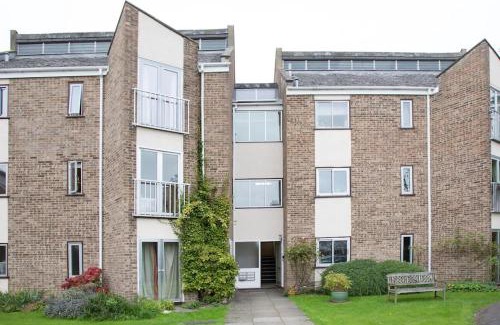 Summertown Apartment | Bright Oxford Apartment