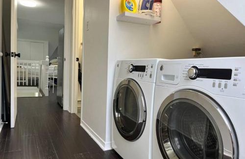 Cabbagetown Apartment | Bright, Private, Peaceful Suite with Retail Conveniences Steps Away
