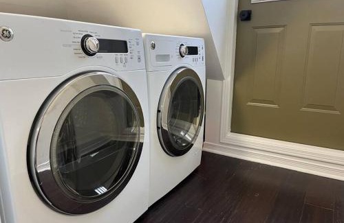 Cabbagetown Apartment | Bright, Private, Peaceful Suite with Retail Conveniences Steps Away