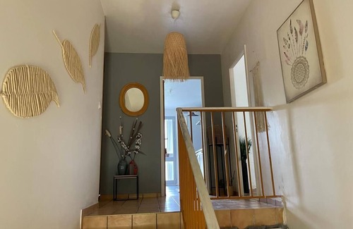 Saint-Hilaire-Saint-Florent House | Bright, quiet house with enclosed garden