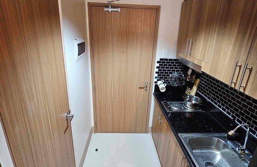 Tambo Condo | Bright , Spacious and Homey 1BR Condo Living @ SMDC Shore 3 Tower 1