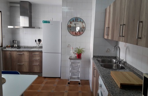 Historic Center of Estepona Apartment | Bright spacious apartment near the beach with garage
