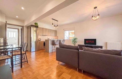 Glyfada Apartment | Bright & Spacious Flat near Glyfada Center