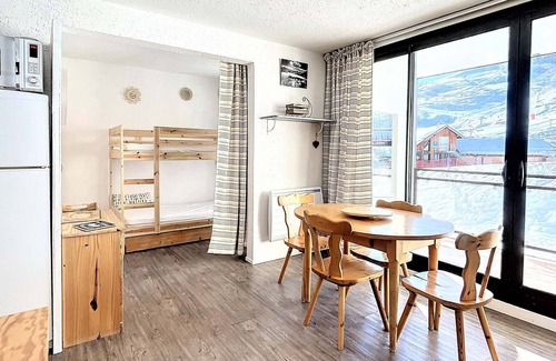 Villarembert Apartment | Bright Studio in Central Villarembert · Balcony with Slope Views · Pool Access · Ski-In/Ski-Out
