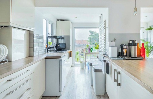 Merton House | Bright & Stylish 4-Bed Home in the Heart of Morden