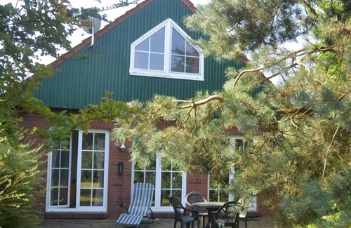 Grosefehn House | Bright, sunny house in a quiet location