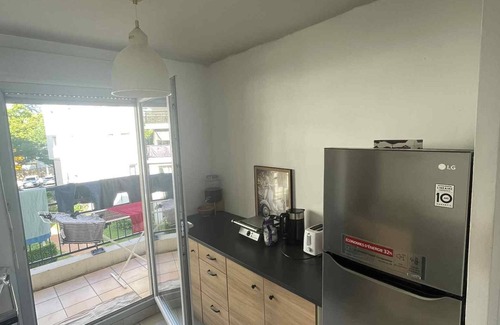 Etat Unis - Le Bocage Apartment | Bright T2 with 2 balconies & fitted kitchen - Lyon 8, near Monplaisir