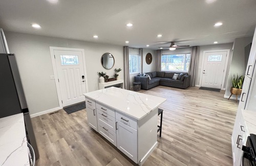 Wasilla House | Bright Updated Family Home
