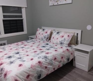 Brighton Beach Apartment | brighton beach rooms