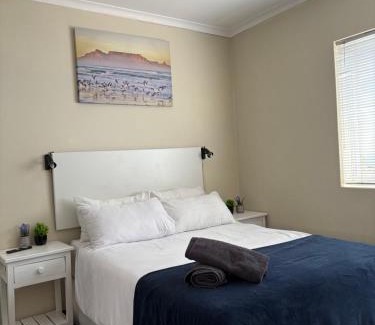 Pollok Beach Apartment | Brightways AirB&B