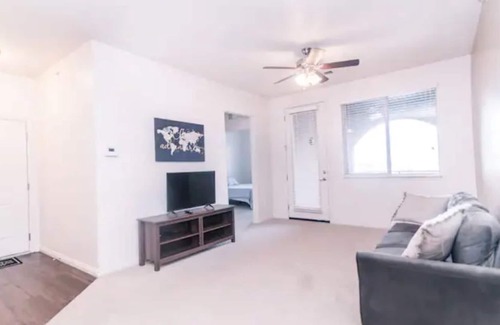 North Logan Apartment | Brilliant, Modern Apartment in North Logan!