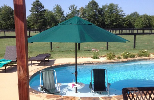 Aiken House | BRING YOUR HORSES! SALT POOL! Pristine Private farm.