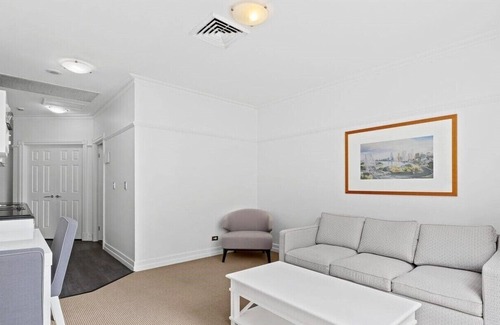 Brisbane Central Business District Apartment | Brisbane City Apartments Central Station